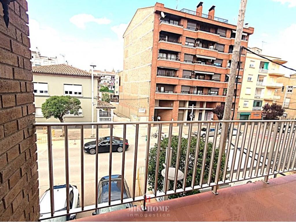 Piso en Calle Zaragoza de Binéfar 0
