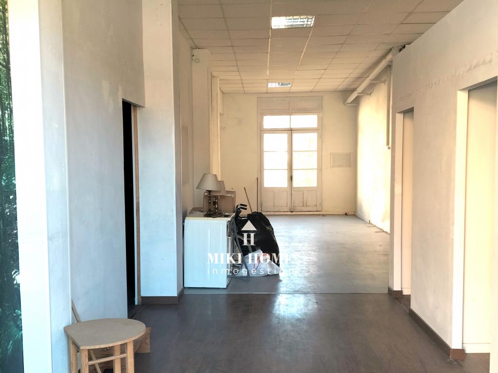 Piso en avda. Estación de Barbastro 4