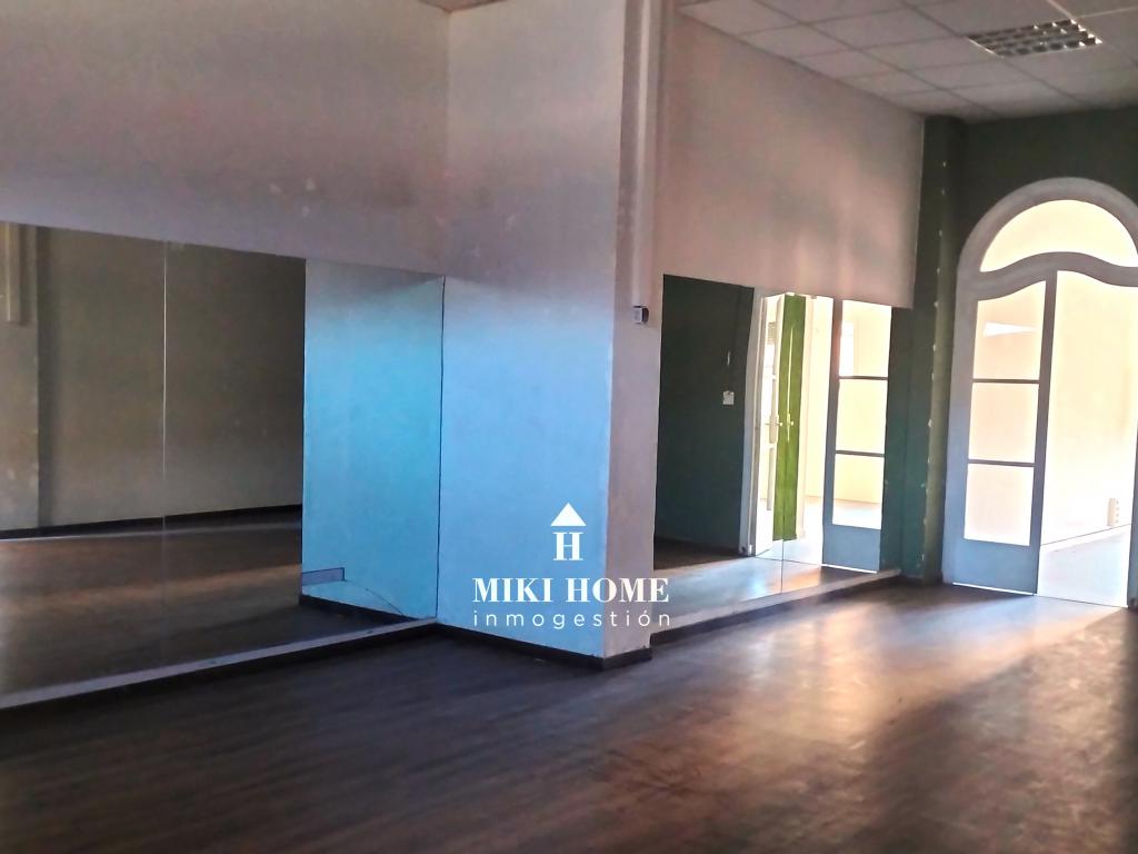 Piso en avda. Estación de Barbastro 7