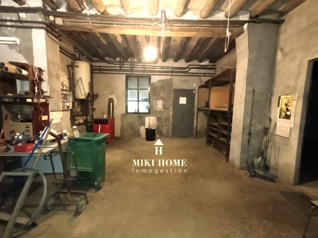 Piso en avda Estación de Barbastro 28