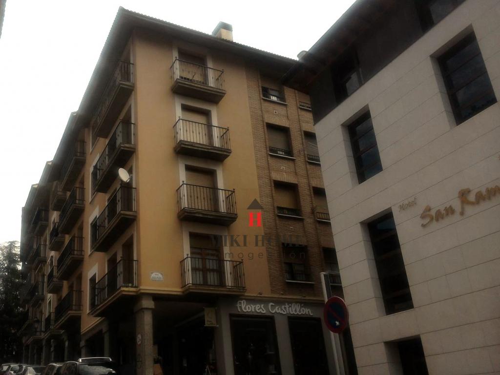 Piso en c/ Abanzo de Barbastro